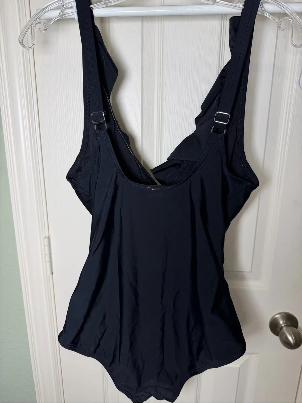 DKNY Black Ruffle One Piece Swimsuit Ruched Tummy Control Size 10 - Picture 7 of 12